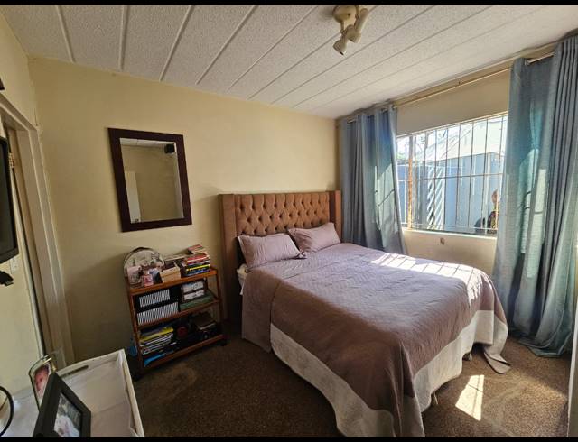 3 BEDROOM SECTIONAL TITLE FOR SALE IN LINMEYER